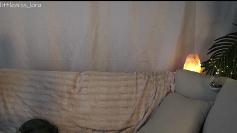 littlemiss_kira  04-10-2022